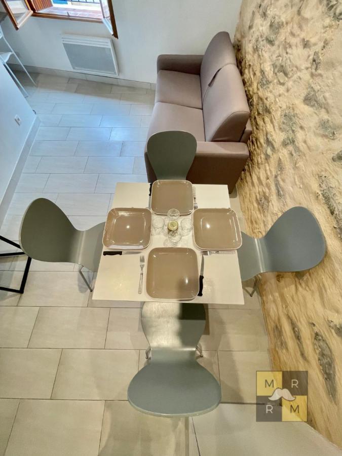 Le Templier Vue Cite Pied Cite Medievale Neuf Carcassonne Ngoại thất bức ảnh