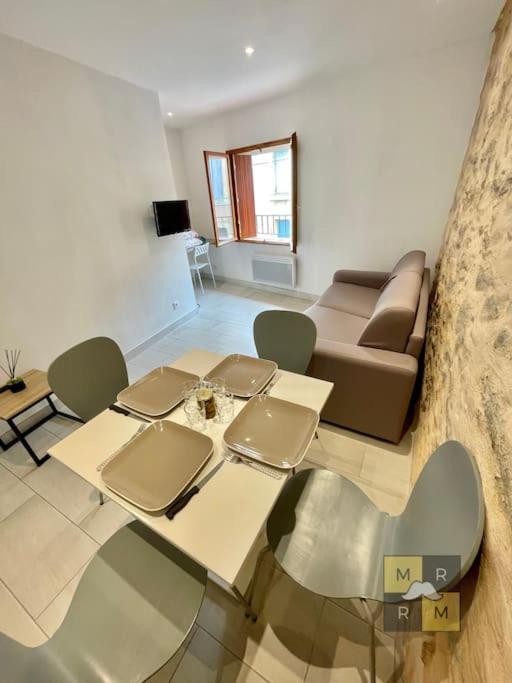 Le Templier Vue Cite Pied Cite Medievale Neuf Carcassonne Ngoại thất bức ảnh
